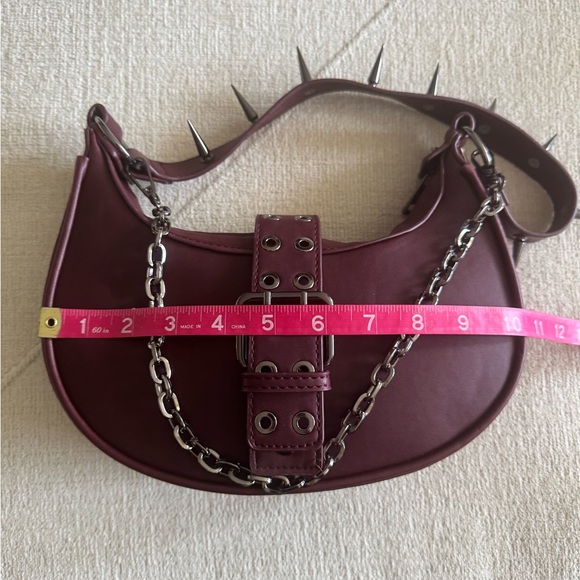 Wicked Misfit Burgundy Spike Bag - Picture 5 of 6
